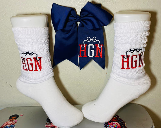 Embroidered slouch socks